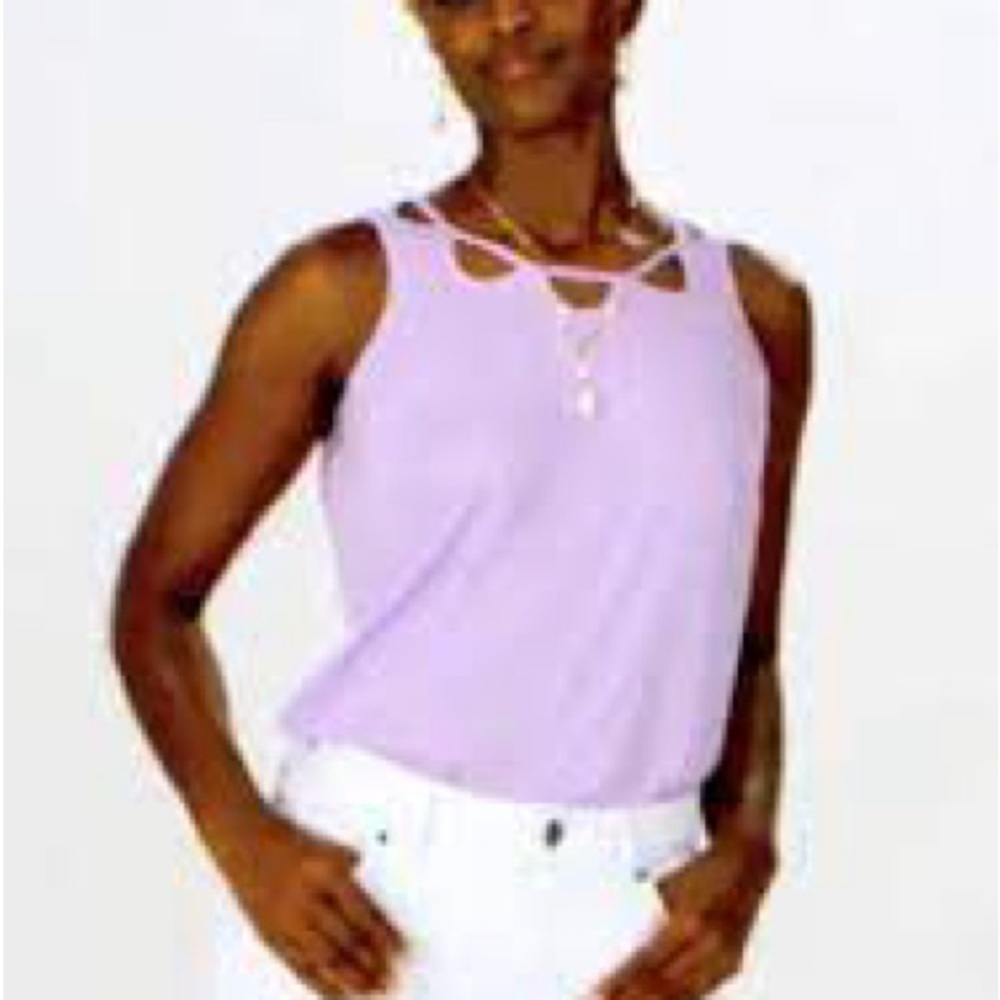 NWT | CAbi 5909 Cutout Top | Size Medium | Never Worn!